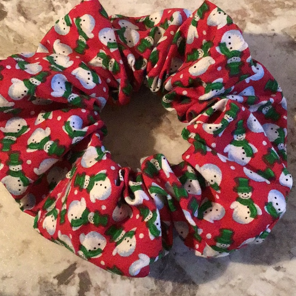Red green snowman snowman Christmas scrunchie vsco